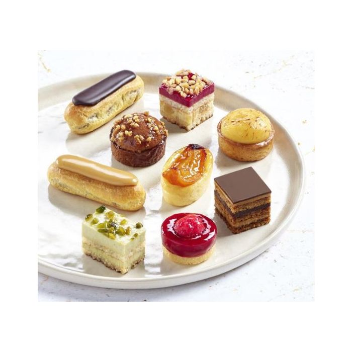 Traditional　Petits　Fours　2/53pc